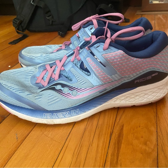 Saucony Running Shoes - Picture 1 of 4
